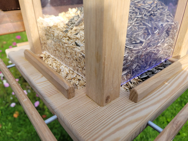 Luxus-Vogelhaus, Silo-Vogelfuetterung, Kupferdach, Vogelfutterhaus mit Silo